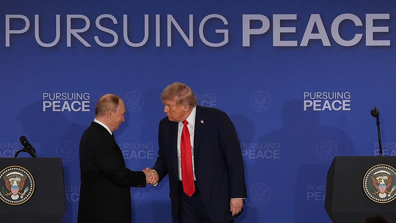 Die russische Führung sieht sich nach dem Gipfel bestätigt, dass Kampfhandlungen und Verhandlungen im Krieg parallel möglich sind.