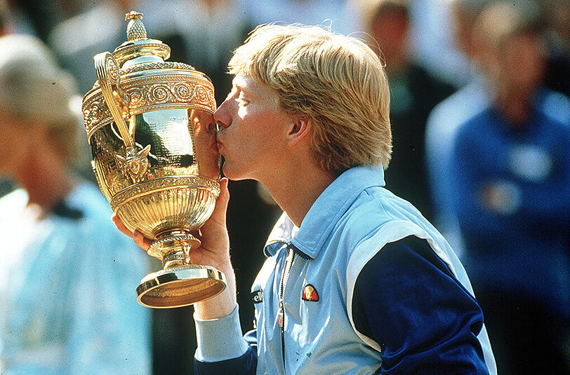 Vor 30 Jahren gewinnt der damals 17-jährige Boris Becker in Wimbledon. Ein Ereignis, das den Profisport verändert. Und sein Leben. Boris heute, Boris damals - die besten Bilder.