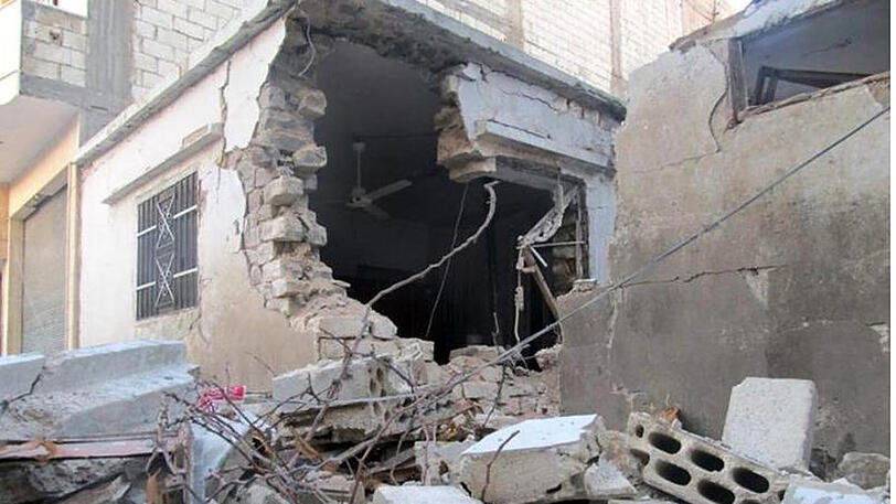 Kampfflugzeuge mehrerer Länder bombardieren Ziele in Syrien.