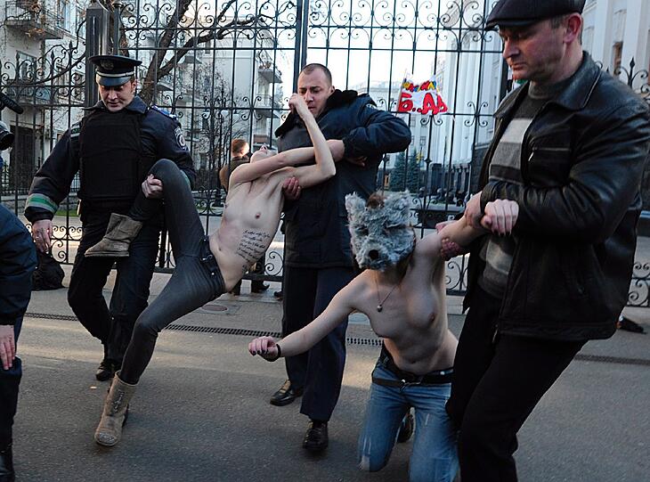"Femen" ist für seine spektakulären Nacktproteste inzwischen international bekannt.
