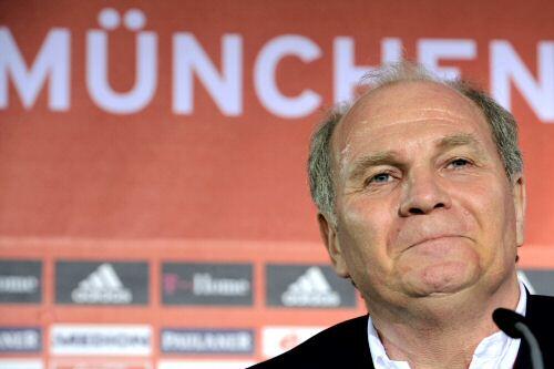 Kann sich freuen: Bayern-Manager Uli Hoeneß.