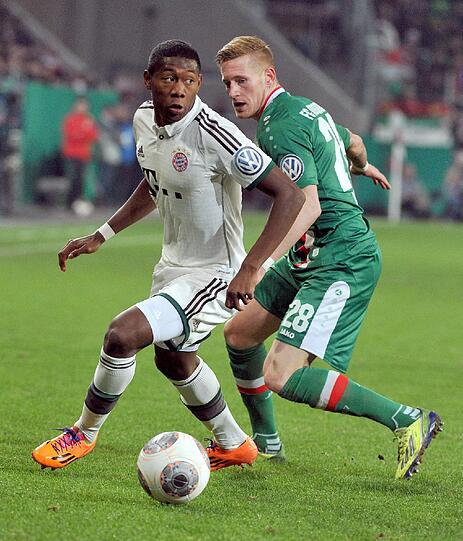 DAVID ALABA - NOTE 4 - Hängt trotz Vertragsunterschrift (bis 2018) durch. Getunnelt von Hahn (29.), defensiv nicht immer auf der Höhe. Offensiv? Ohne Ribéry ist links wenig los.