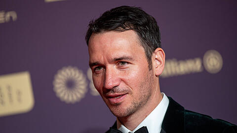 Felix Neureuther erteilt einen fiesen Auftrag.