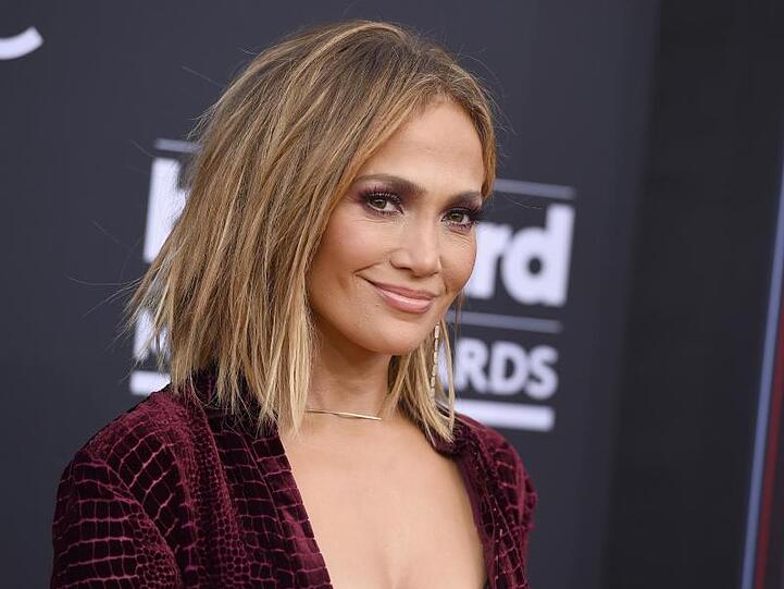 Jennifer Lopez hat hart für ihre Karriere gearbeitet.