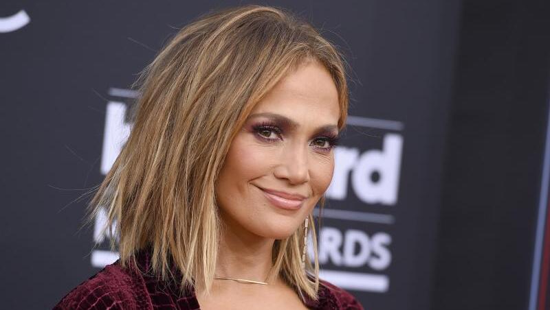 Jennifer Lopez hat hart für ihre Karriere gearbeitet. Jennifer Lopez hat hart für ihre Karriere gearbeitet.