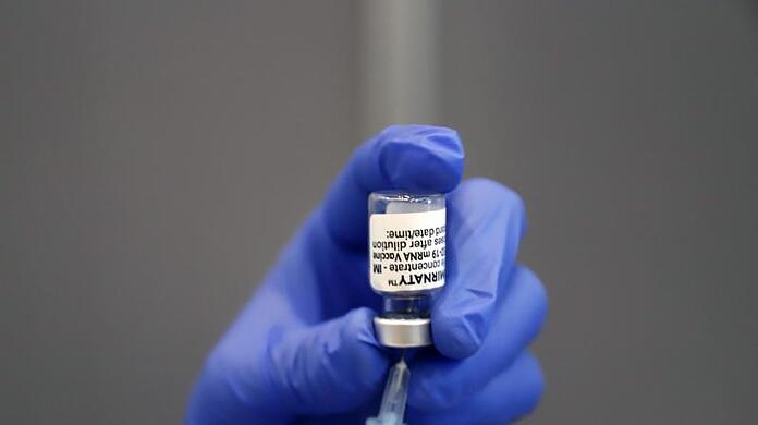 In Kanada können jetzt auch die 12- bis 15-Jährigen mit dem Vakzin von Pfizer/Biontech geimpft werden.