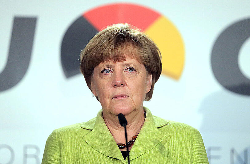 Beim Unions-Treffen in Magdeburg fordert Bundeskanzlerin Angela Merkel eine gleichmäßigere Verteilung der EU-Flüchtlinge.