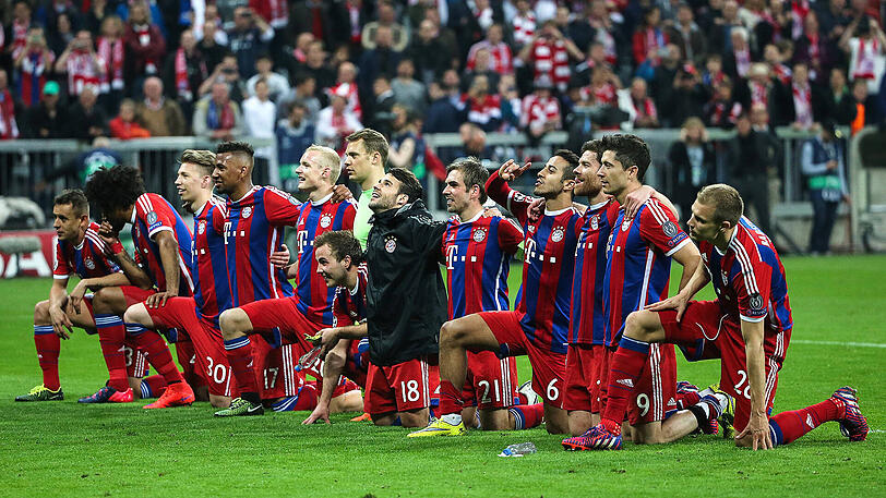 Das jüngste Comeback des FCB: in der Saison 2014/15 verlieren die Bayern das Hinspiel beim FC Porto mit 1:3, und schießen die Portugiesen dann drei Wochen später beim Rückspiel mit 6:1 aus der Allianz Arena.