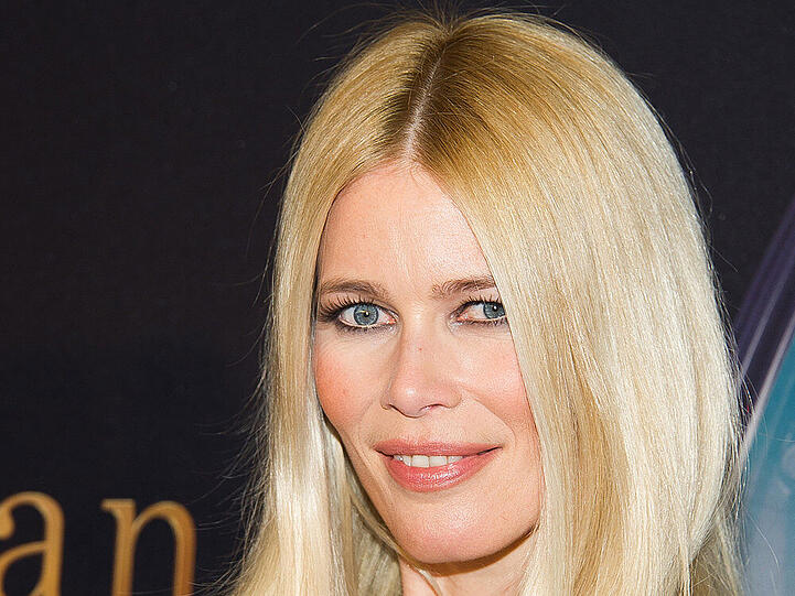 Claudia Schiffer sieht auch mit 44 noch bezaubernd aus