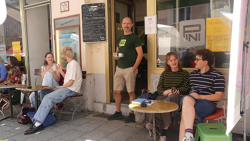 Paulo Batista muss sein Café Pini bald für immer zusperren. Paulo Batista muss sein Café Pini bald für immer zusperren.