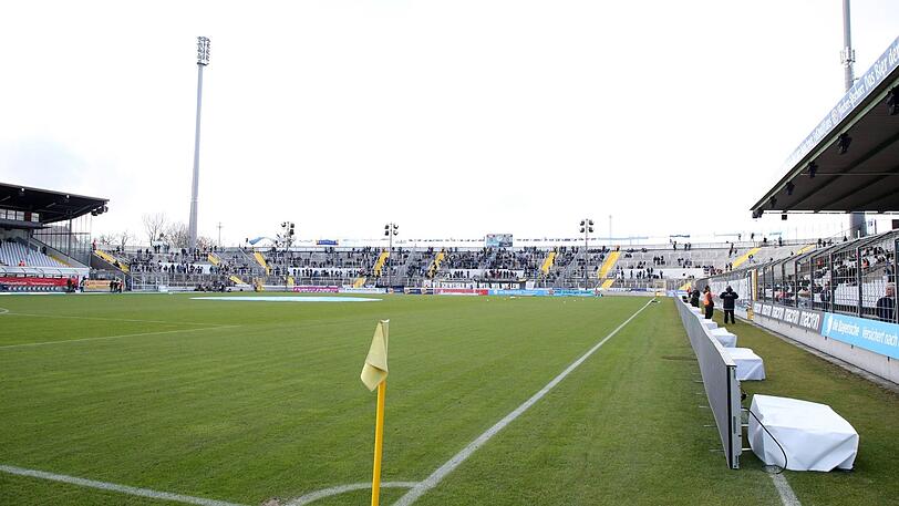 Auch im Grünwalder Stadion soll der Ball nach der Corona-Pause wieder rollen.