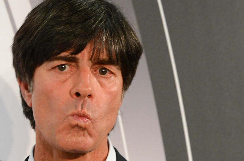Joachim Löw ist guter Dinge, dass Neuer und Lahm pünktlich zur WM fit werden.