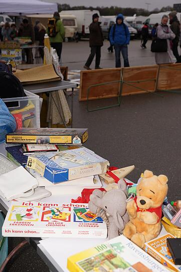 Die Bilder vom BRK Flohmarkt auf der Theresienwiese.