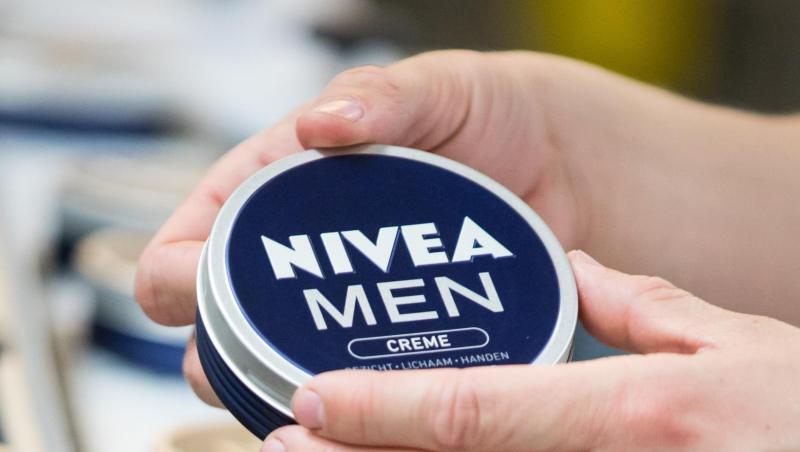 In diesem Jahr strebt Nivea-Hersteller Beiersdorf ein Wachstumsplus von drei bis fünf Prozent an. In diesem Jahr strebt Nivea-Hersteller Beiersdorf ein Wachstumsplus von drei bis fünf Prozent an.