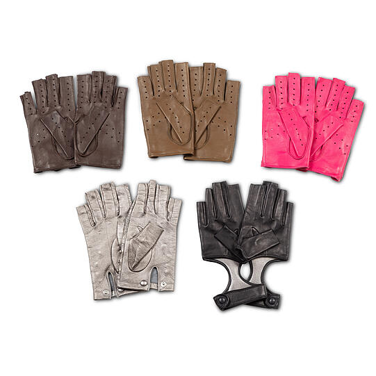 Lammfellfingerhandschuhe (Schätzpreis: 300 bis 500 Euro)