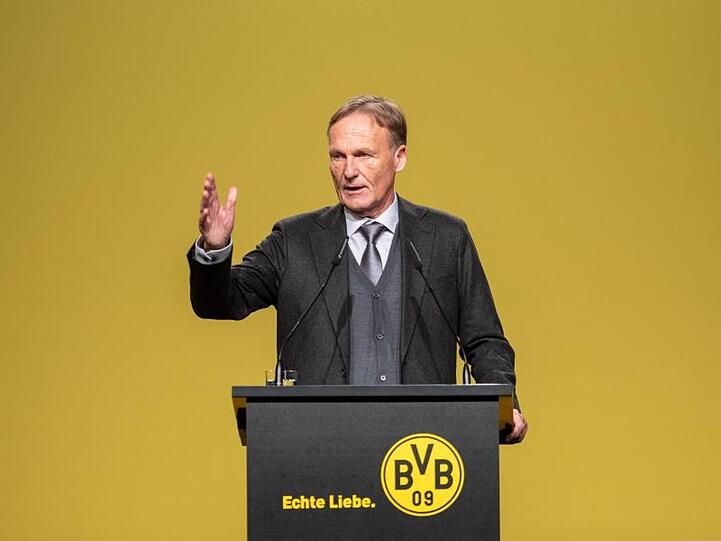 "Es wird ein ganz enges Spiel, da muss man kein Prophet sein", warnt Hans-Joachim Watzke vor dem Revierderby.