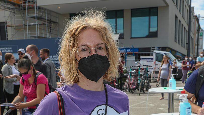 Tanja Laurin nutzt die Chance: Ihr regulärer Impftermin wäre erst im September. Tanja Laurin nutzt die Chance: Ihr regulärer Impftermin wäre erst im September.