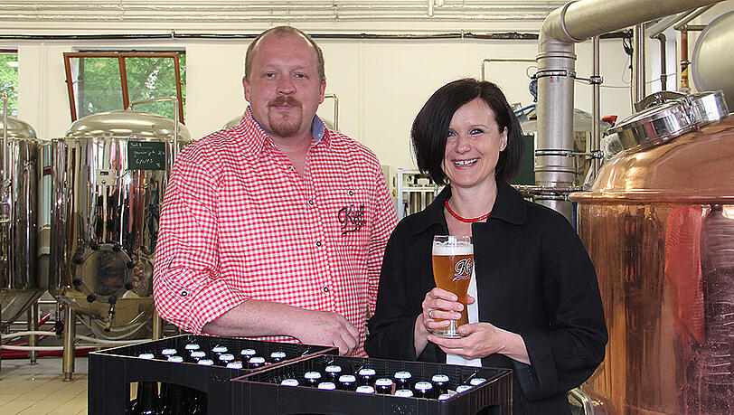 Stolze Bio-Bierbrauer: Marta und Thomas Girg Stolze Bio-Bierbrauer: Marta und Thomas Girg