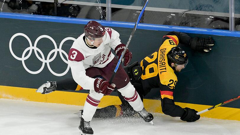Alberts Smits (l) wechselt nach München. (Archivbild) Alberts Smits (l) wechselt nach München. (Archivbild)