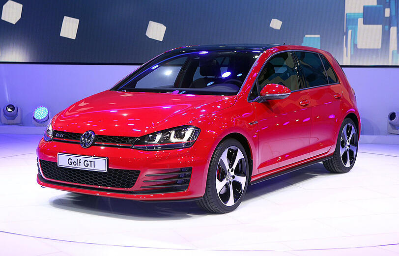 Der neu vorgestellte Volkswagen Golf GTI  auf dem Messestand von Volkswagen bei der Auto Shanghai.