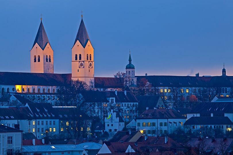 Idyllisch, Flughafen-nah - und für viele auch finanziell ein attraktiver Wohnort: Freising.