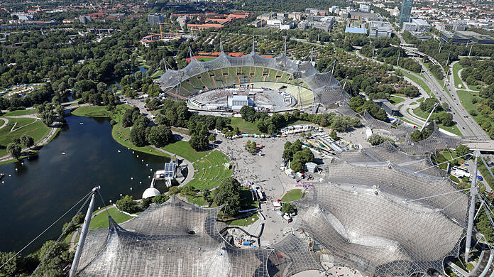 Olympiapark:
Bei möglichen Sommerspielen 2036 oder 2040 könnten hier erneut die Eröffnungs- und Abschlussfeier, die Leichtathletik-Wettbewerbe , Fußball- bzw. Rugby-Spiele und weitere Sportarten stattfinden.