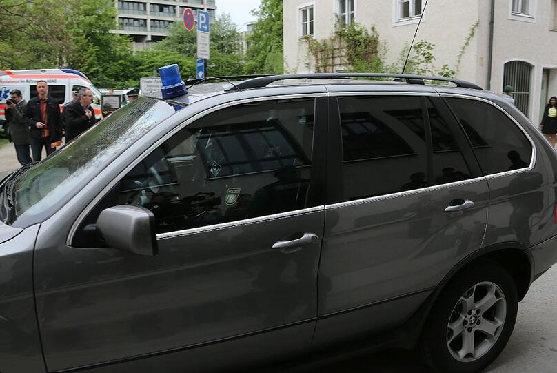 Bilder vom Prozess-Auftakt: Beate Zschäpe wird vorgefahren
