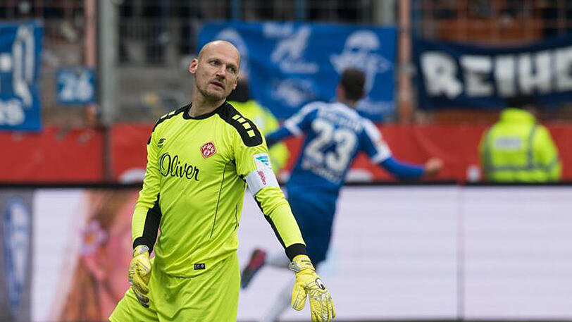 Würzburgs Torhüter Robert Wulnikowski.