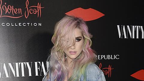 Kesha auf einem Fashion-Event im November 2013