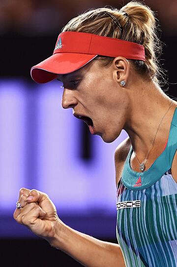 "Ich bin ein Grand-Slam-Champion, das klingt so verrückt", sagte Angelique Kerber nach dem 6:4, 3:6, 6:4 im Finale der Australian Open gegen Titelverteidigerin Serena Williams (USA). Die Bilder des Wahnsinns-Finale...