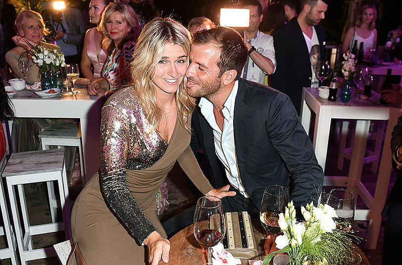 Rafael van der Vaart (rechts) und seine Freundin Estavana Polman.