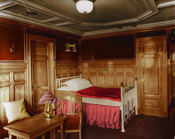 Dieses Zimmer kostet 1912 etwa 550 Dollar pro Überfahrt.