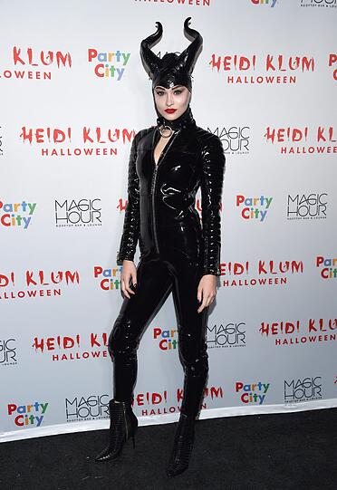 US-Model Grace Elizabeth