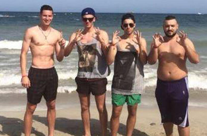 Julian Draxler gehört ebenfalls der Sonne-Strand-und-Meer-Fraktion an. Wie Schürrle genießt er die freie Zeit mit seinen Kumpels.