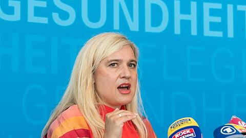 Melanie Huml (CSU), Staatsministerin für Gesundheit und Pflege in Bayern. Foto: Peter Kneffel/dpa/Archivbild