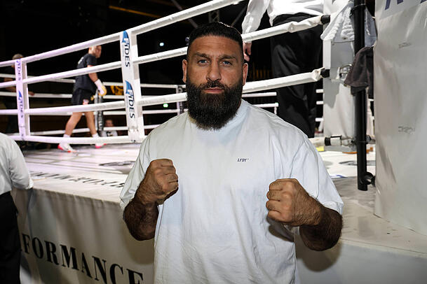 Rapper Sinan-G nahm Milano unter Vertrag.