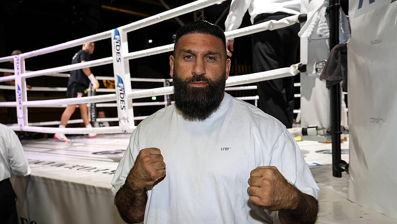 Rapper Sinan-G nahm Milano unter Vertrag.