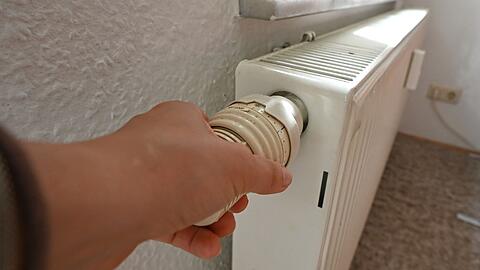 Wie k&ouml;nnen Mehrfamilienh&auml;user kosteng&uuml;nstig und umweltfreundlich beheizt werden? Der Energiedienstleister Techem sieht bei einer bestimmten Technik viele Vorteile. (Symbolbild)