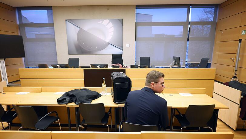 Nach Ansicht des AfD-Politikers sollte das Verfahren eingestellt werden. (Archivbild)