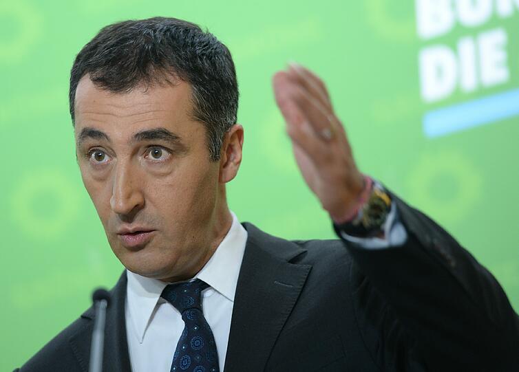 Cem Özdemir.