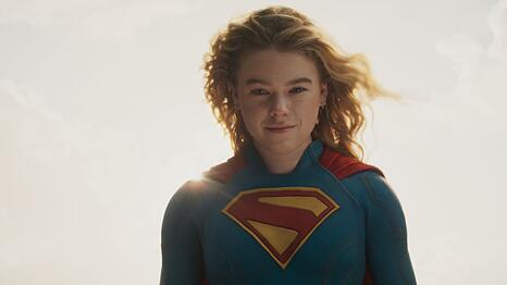 Nach dem Durchbruch mit "House of the Dragon" spielt Milly Alcock nun die Hauptrolle in "Supergirl".