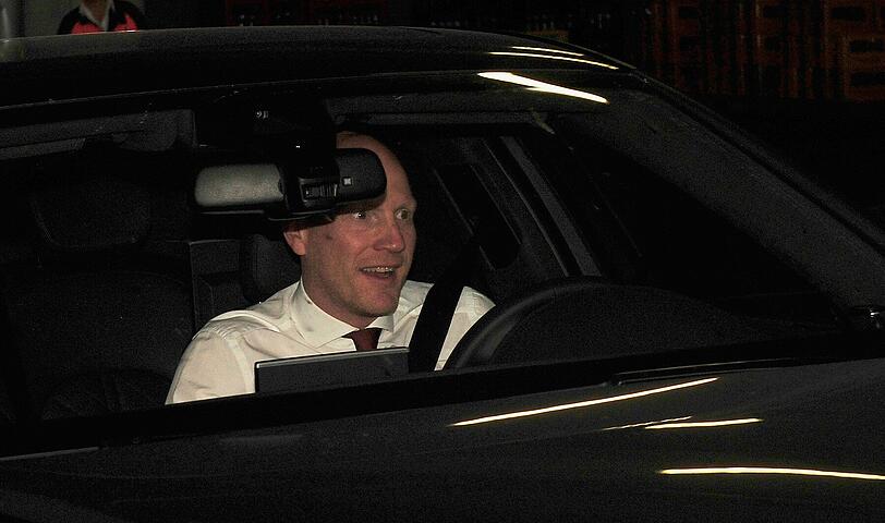 Die Bayern-Bosse verlassen die Sitzung des Aufsichtsrates: hier Matthias Sammer