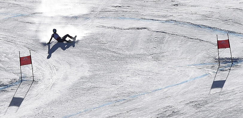 Mehr Bilder vom Sturz von Bode Miller bei der Ski-WM in den USA.
