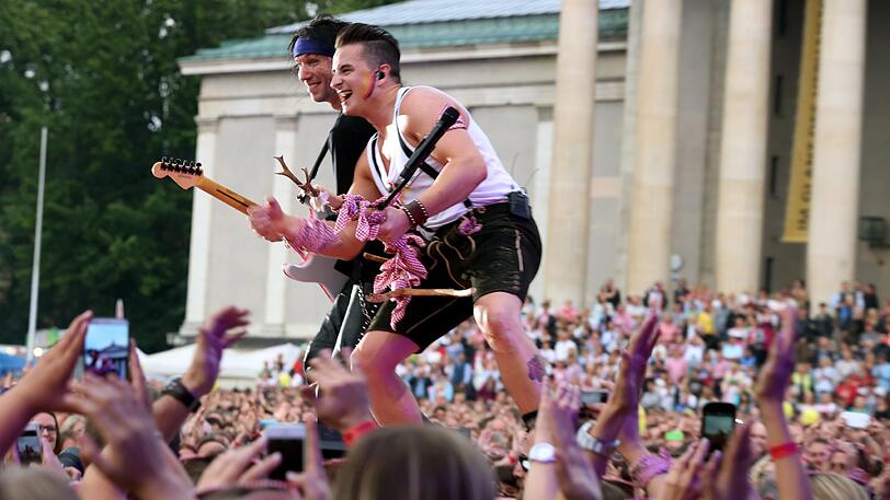 Bereits 2014 trat Andreas Gabalier auf dem Königsplatz auf, am 2. August 2025 kehrt er zurück.