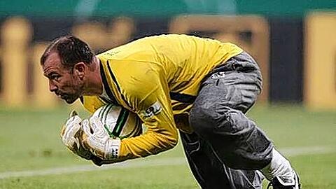 Gabor Kiraly: Die besten Bilder vom Löwen-Keeper - auf dem Rasen und abseites des Platzes