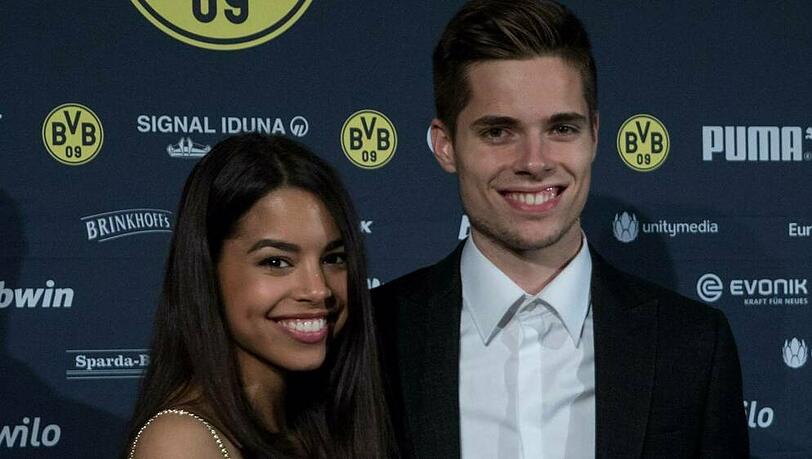 Julian Weigl und Sarah Richmond haben sich im Teenageralter kennengelernt Julian Weigl und Sarah Richmond haben sich im Teenageralter kennengelernt