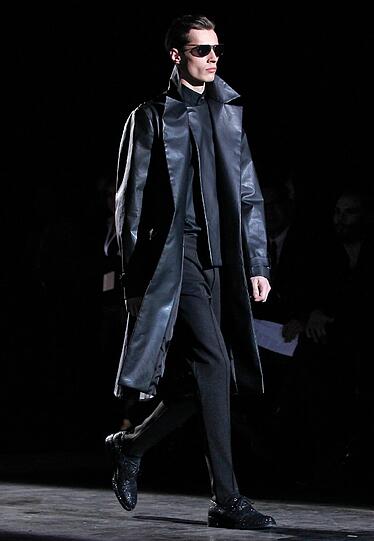 Ganz viele Promis und natürlich noch mehr Mode: Vom 18. - 21. Januar findet in Berlin die Mercedes-Benz Fashion Week statt. Wir zeigen Ihnen die besten Fashion und Promi-Bilder - zum Durchklicken!