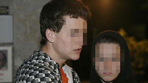 Allen und Trissy kurz vor ihrer Abschiebung Allen und Trissy kurz vor ihrer Abschiebung