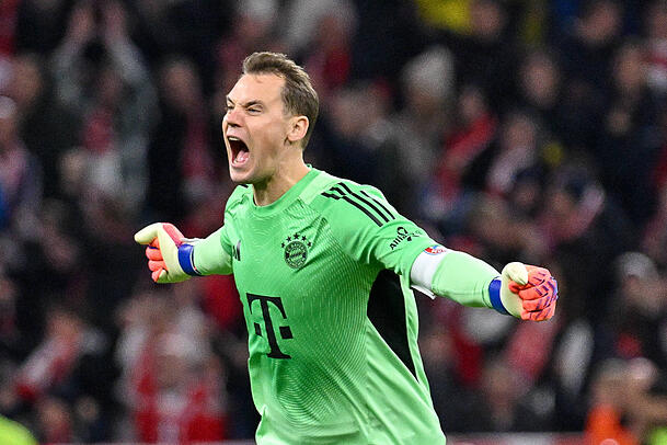 Verlängert er beim FC Bayern? Neuer. Verlängert er beim FC Bayern? Neuer.