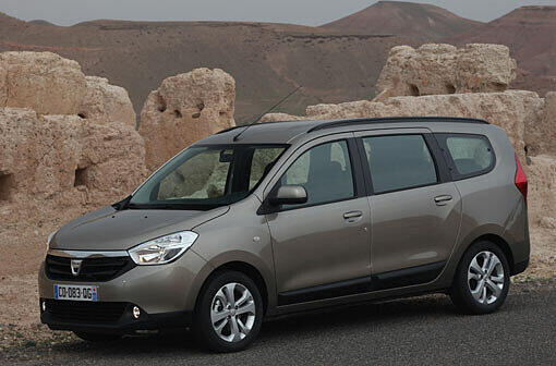 Manche bezeichnen ihn als optisch langweilig. Man könnte auch sagen: Der Dacia Lodgy ist ein funktionales Raumfahrzeug ohne überflüssige Design-Mätzchen.